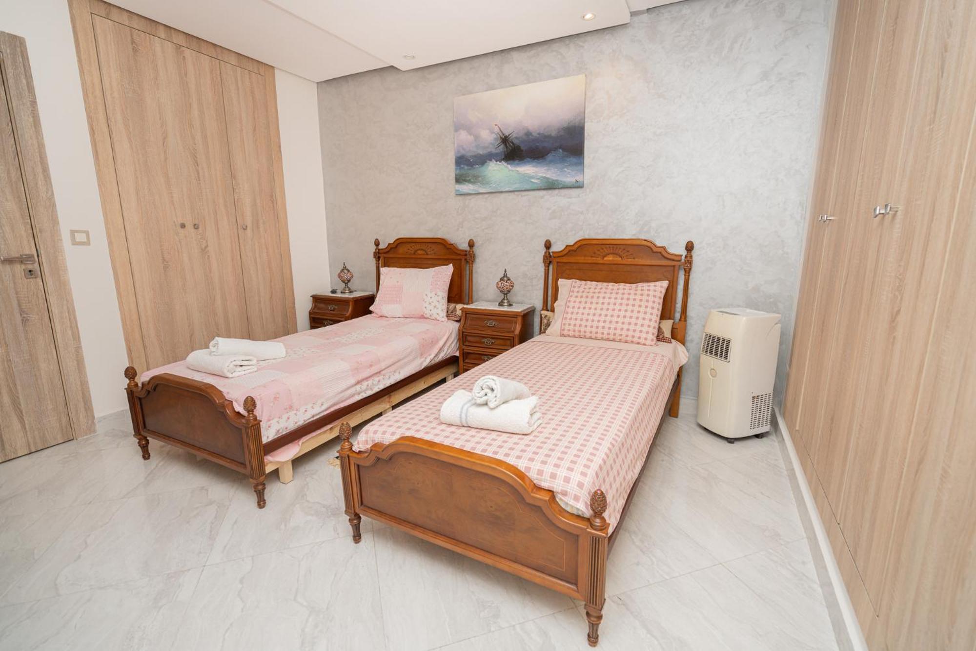 Deluxe Appartement Au Centre Avec Un Grand Balcon Tanger Eksteriør billede